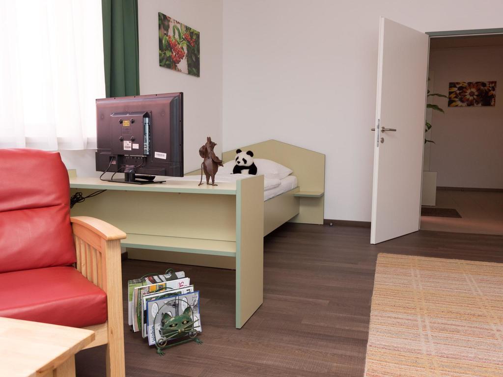 Winrooms "Hotel&Appartement" Wiener Neustadt Ngoại thất bức ảnh