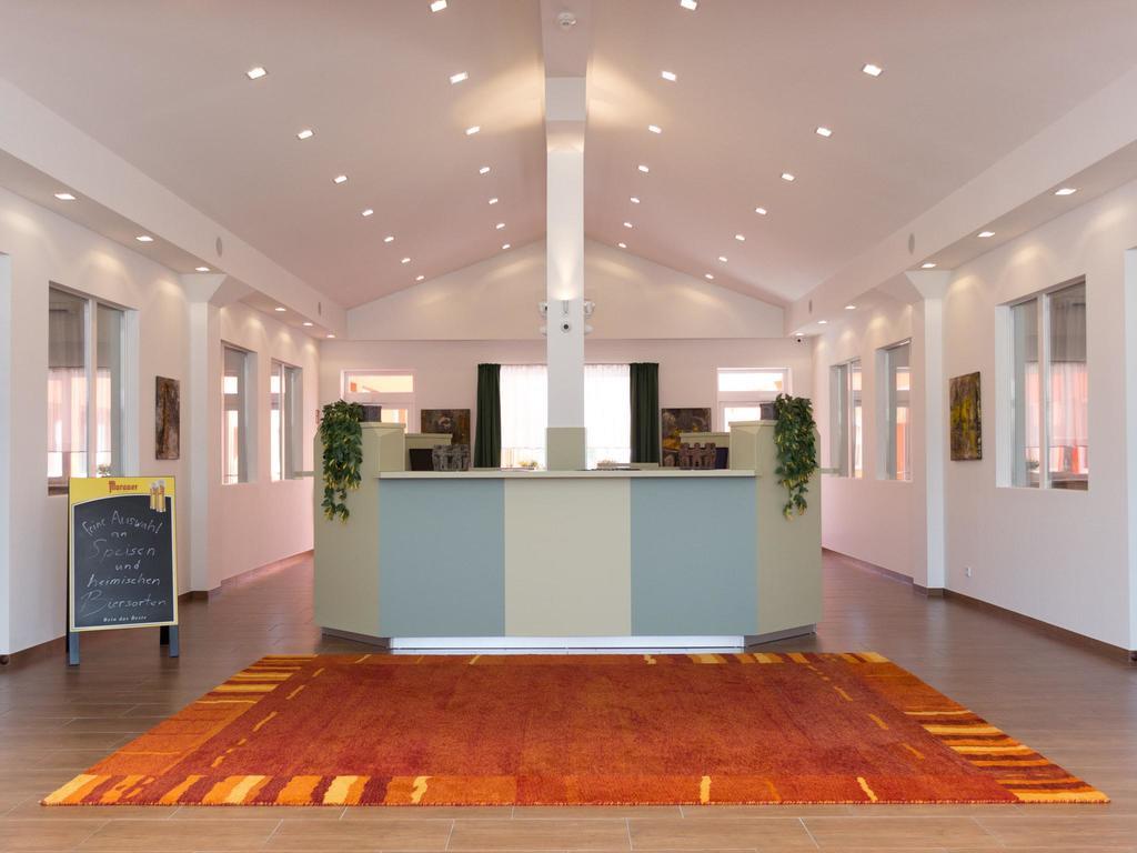 Winrooms "Hotel&Appartement" Wiener Neustadt Ngoại thất bức ảnh